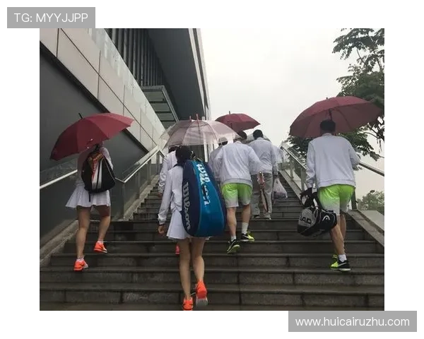成都网球队在冠军赛中的灵活战术与团队协作表现分析 成都网球队在冠军赛中的灵活战术与团队协作表现分析